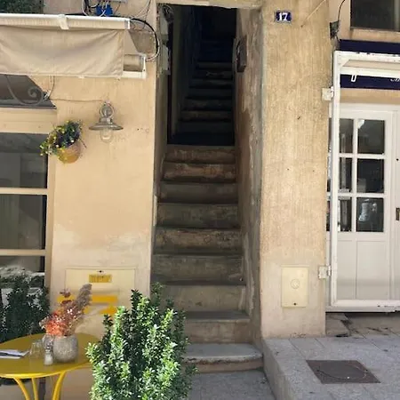 Vivez - Sous Le Charme * Bonifacio (Corsica)