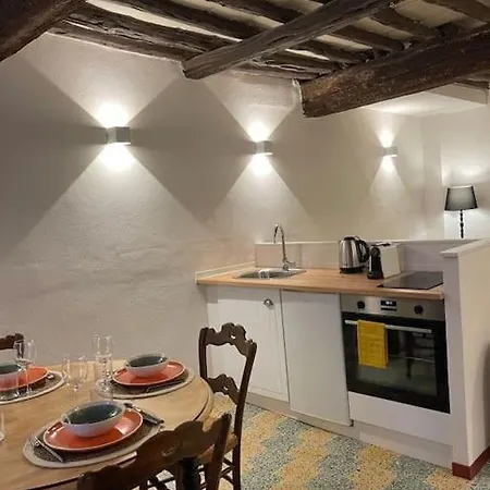 Vivez - Sous Le Charme Bonifacio (Corsica)